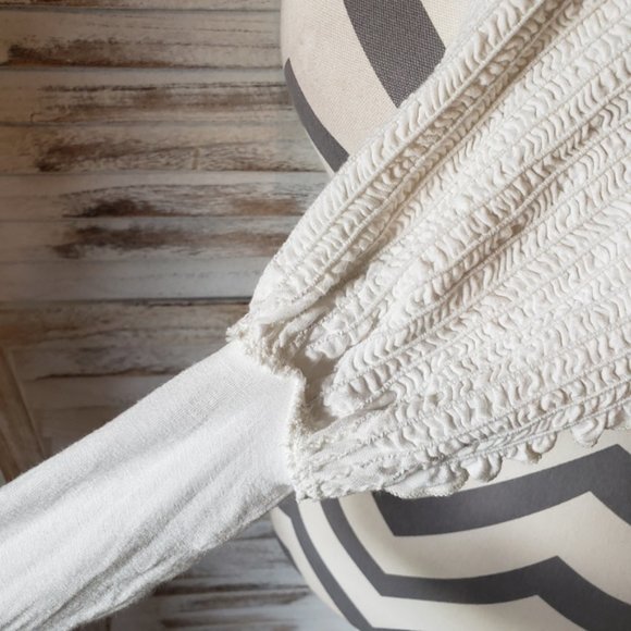 Charlotte russe tie front tube top (844)🦋 - Picture 3 of 6